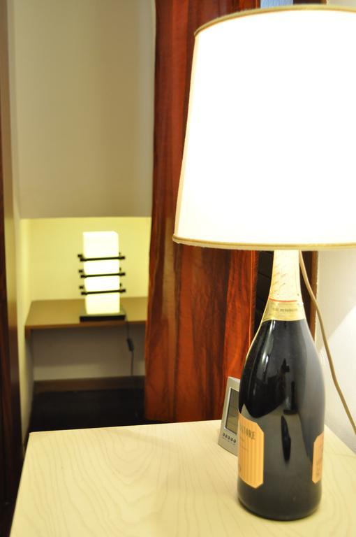 Rooms And Breakfast Zefiro サン・ヴィート・ロ・カーポ 部屋 写真
